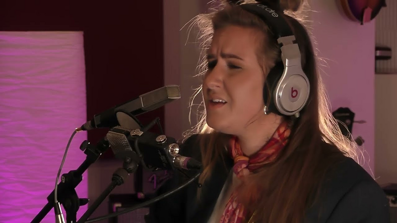 Video link: Nina Valotti «Rauch im Wind» - Radio4TNG Live Session