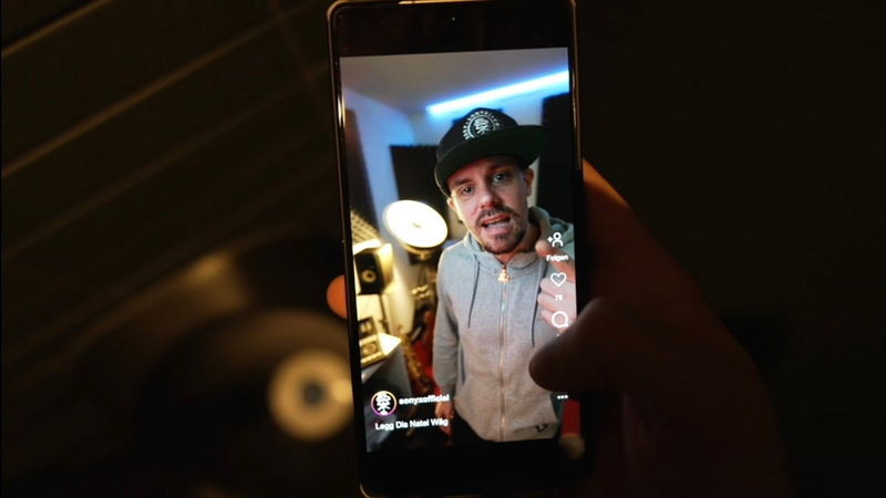 Video link: SONYX! - "Legg Dis Natel Wäg" (Official Video)